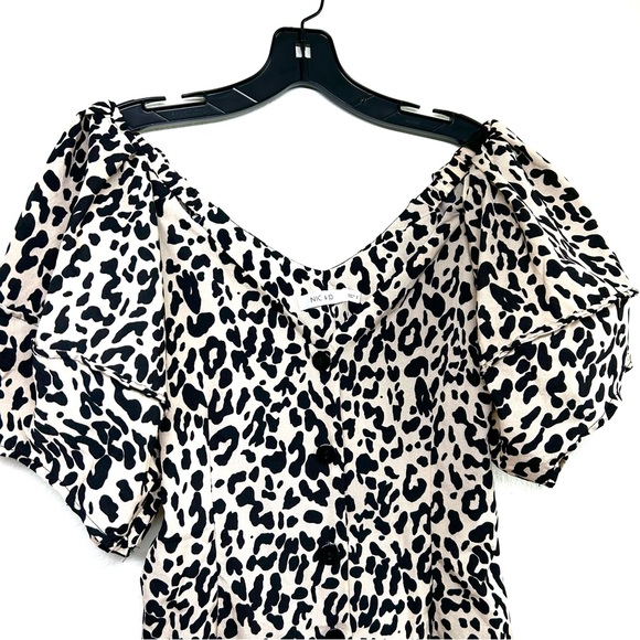 Nic & Jo Leopard Animal Print Puff Sleeve Button Down Dress - Picture 3 of 8